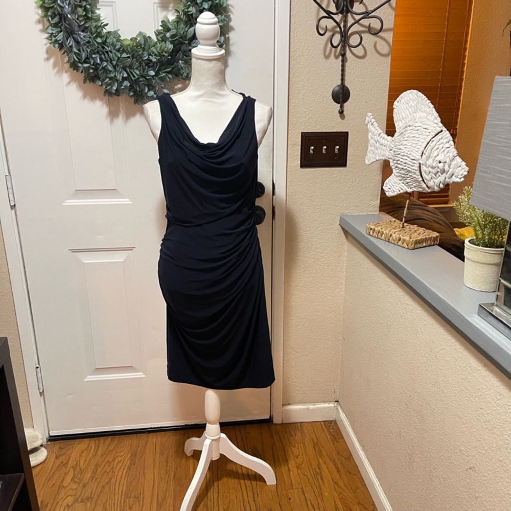 Vera Wang Midnight Blue Ruched Sleveeless MIDI Dress